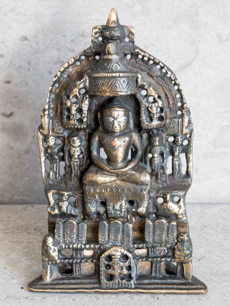 Jain Mahavira statue