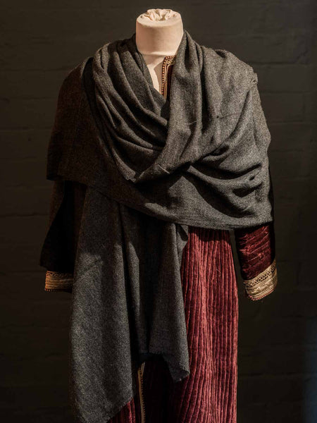 Cashmere Scarves - Charcoal Grey
