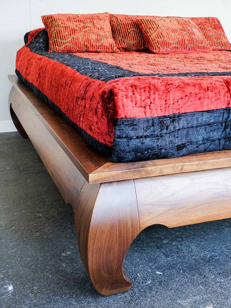 Red & Black Turkoman Velvet Quilt