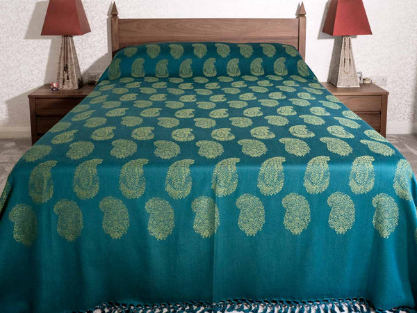 Blue & Green Jacquard Bedspread