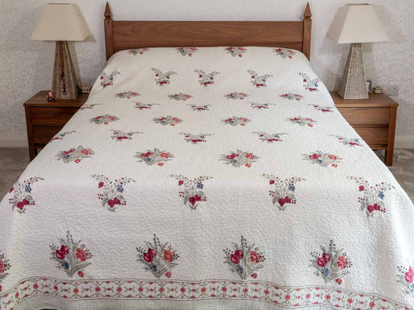Ivory Quilted Bedspread with Floral Print