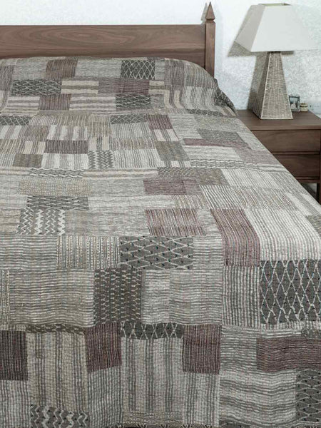 Printed Patchwork Coloured Grey Bedspread