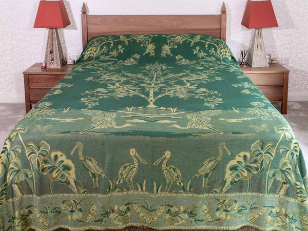 Soft Green Tree of Life Bedspread