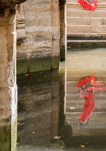 Red Sari at the Loti ni Vav stepwell